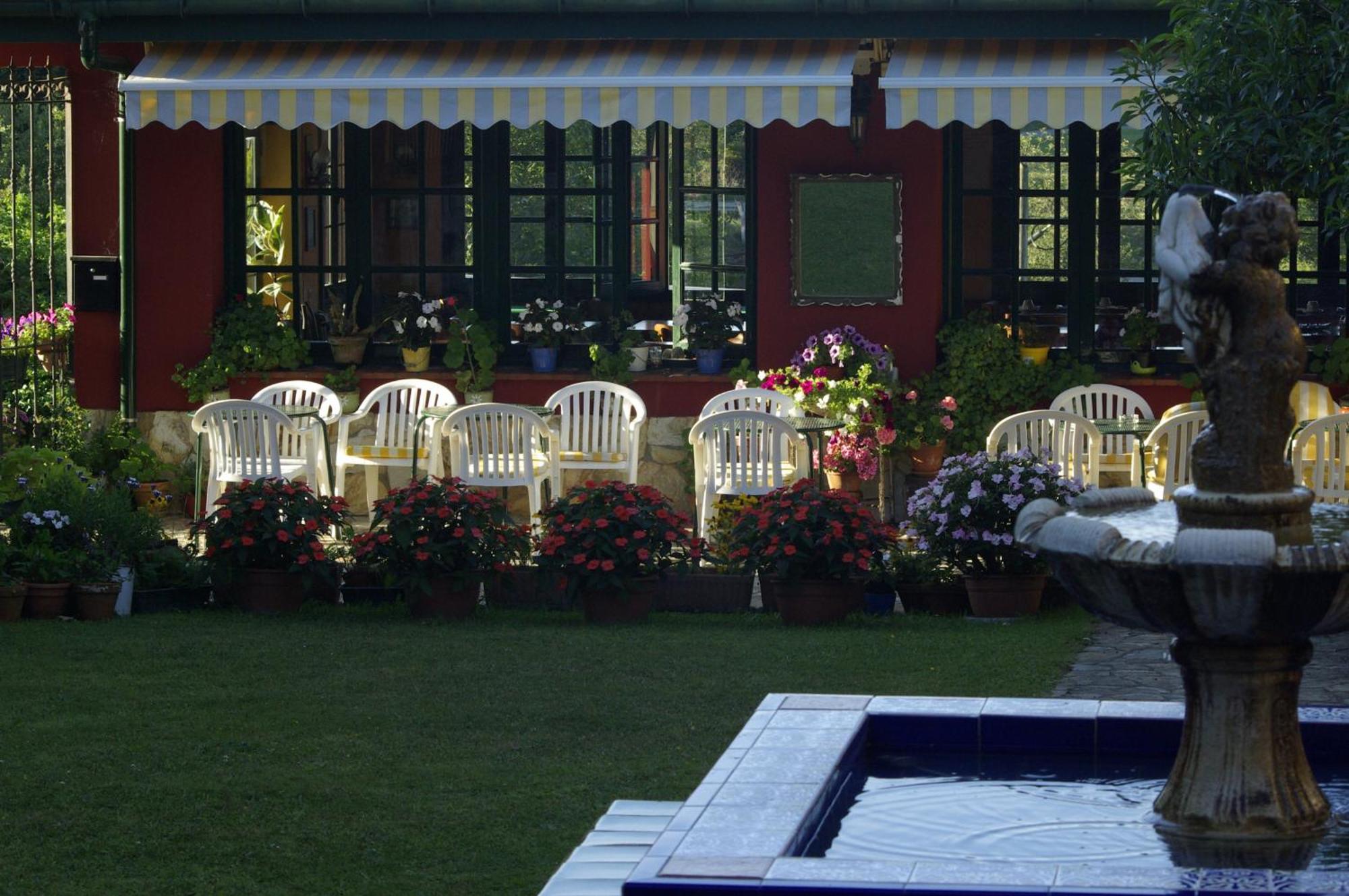 Aldea Del Trasgu Hotel Cuerres Luaran gambar