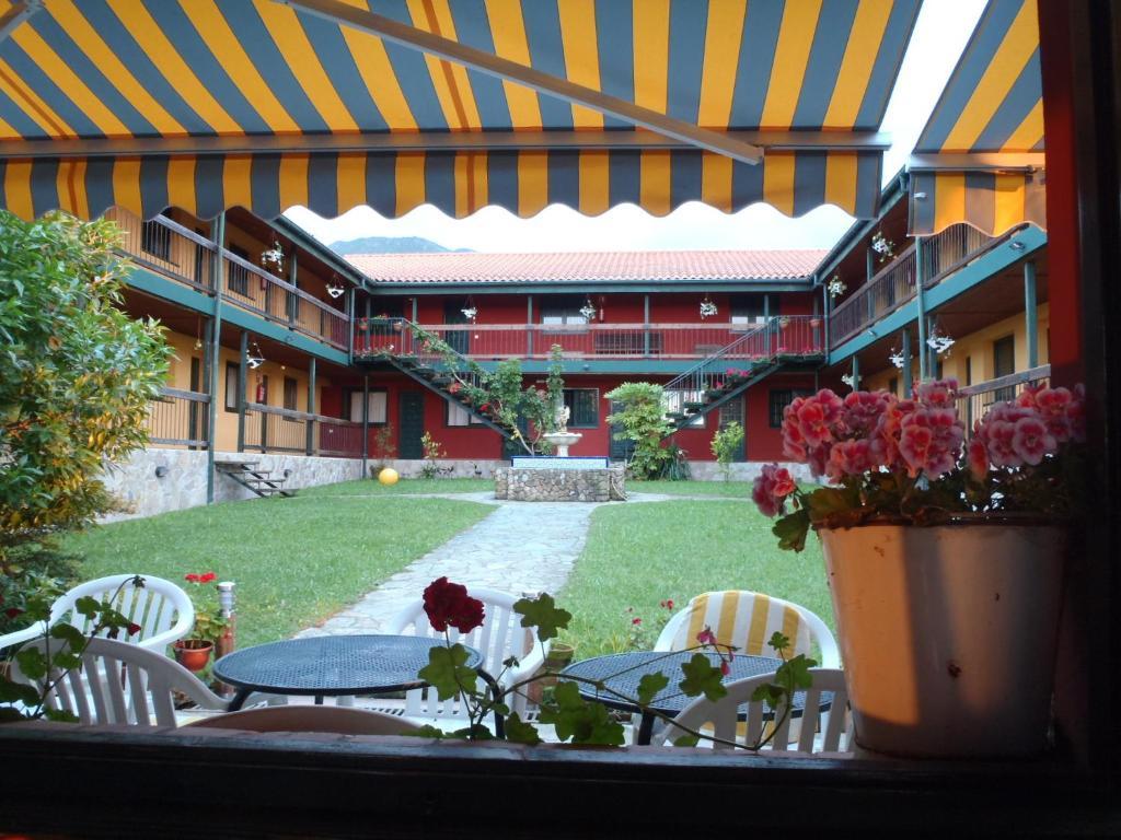 Aldea Del Trasgu Hotel Cuerres Luaran gambar